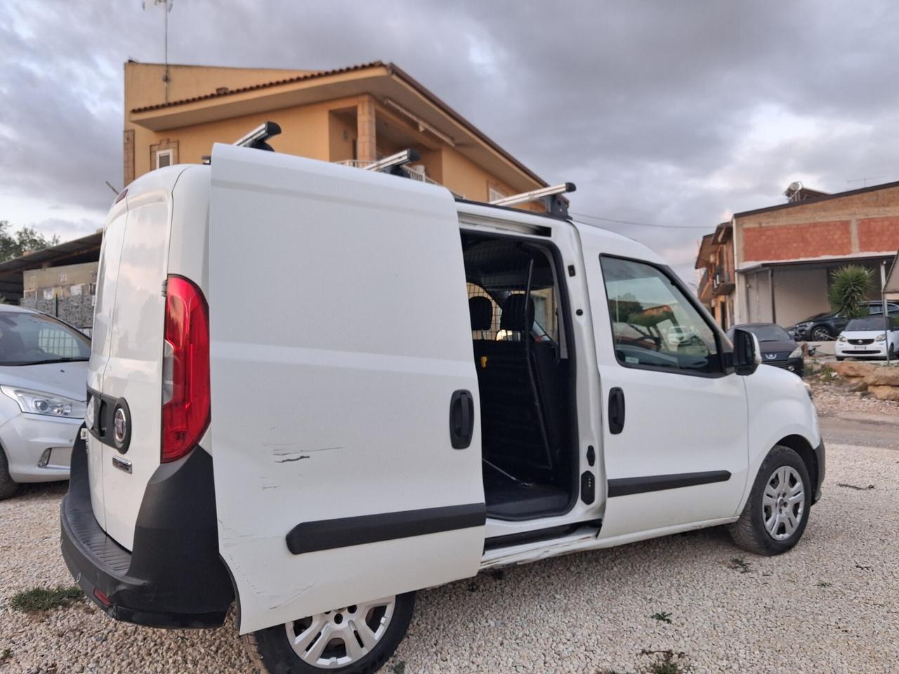 Doblò 1.6 MJT 16V 120CV 3 posti iva deducib