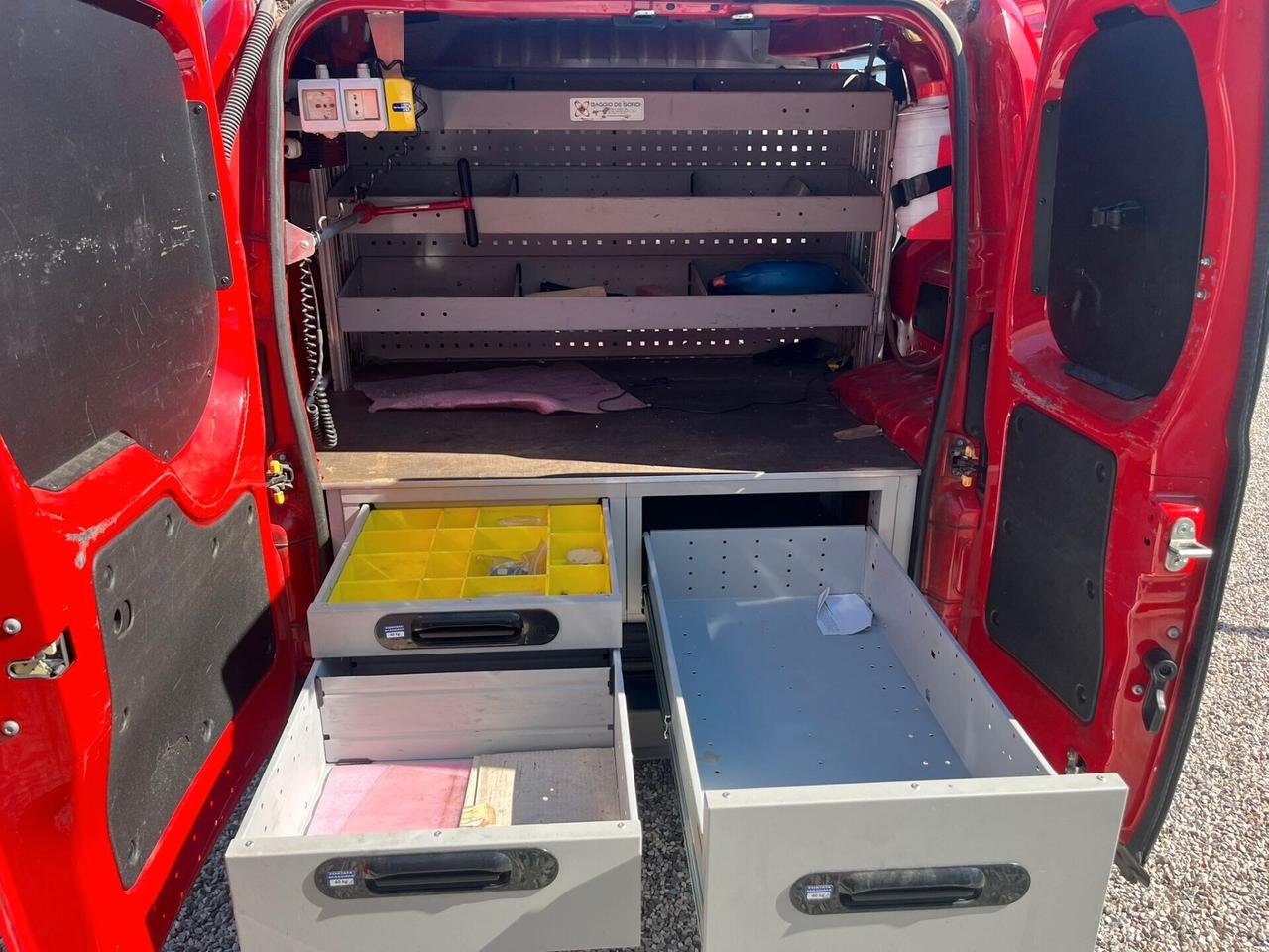 Fiat Fiorino 1.3 MJT 95CV Cargo Adventure