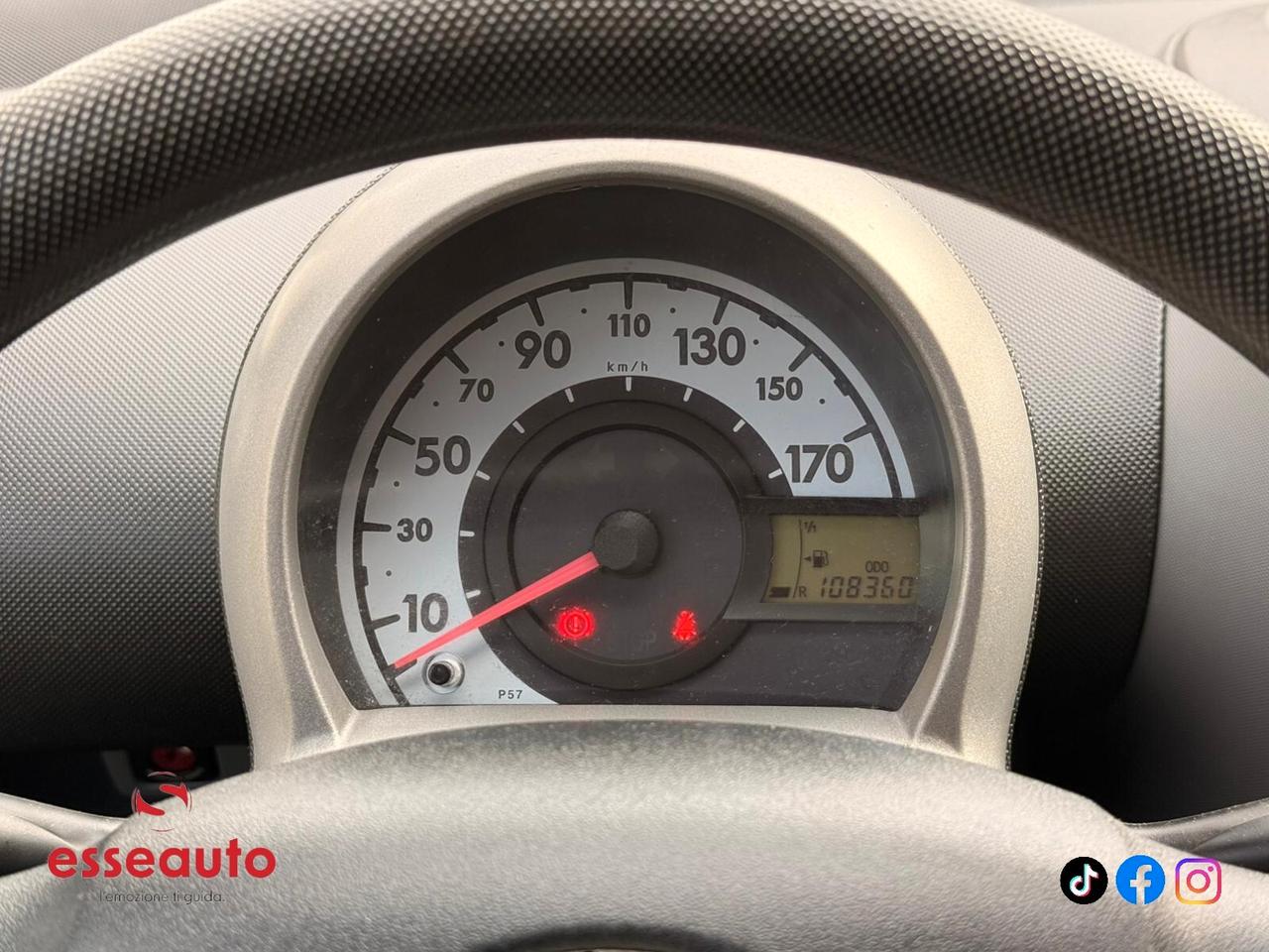 Toyota Aygo 1.0 12V VVT-i 5 porte Deep Ocean Connect