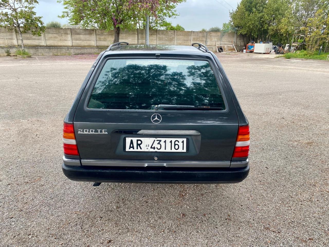Mercedes-benz E 200 MERCEDES E 200 W124 TE