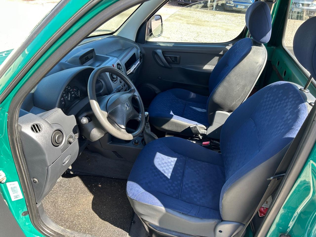 Peugeot Ranch 1.6 HDi PICK UP. AUTOCARRO