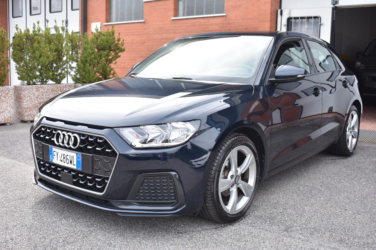 Audi A1 Sportback Restayling 1.0 tfsi 25
