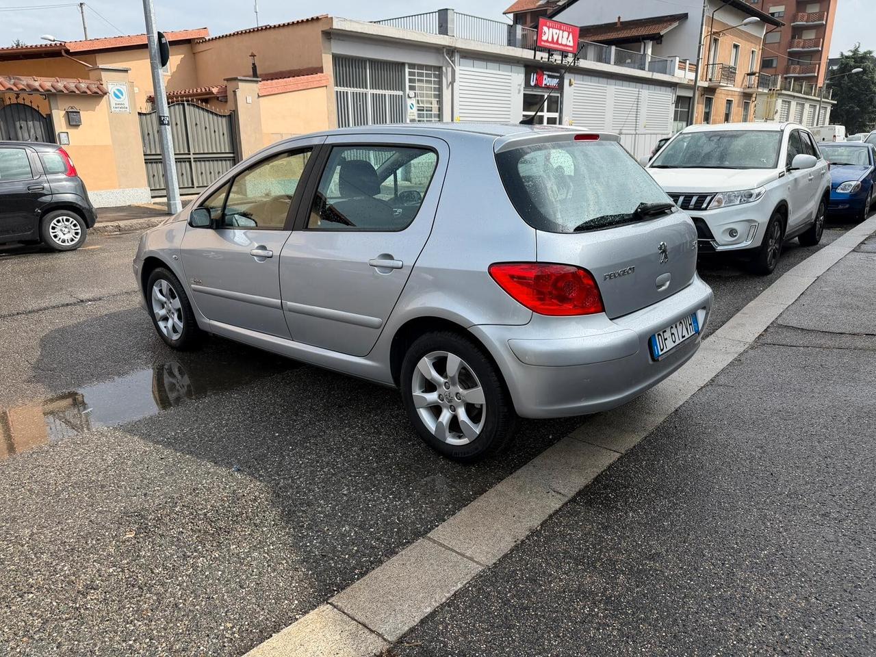 Peugeot 307 1.6 16V 5p. XT