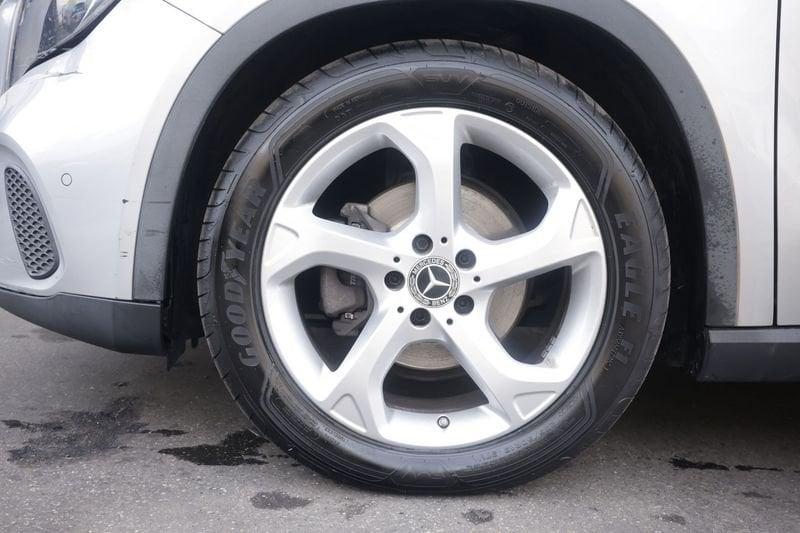Mercedes-Benz GLA Mercedes-Benz GLA 200 d Automatic 4Matic Sport 100KW ANNO 2018