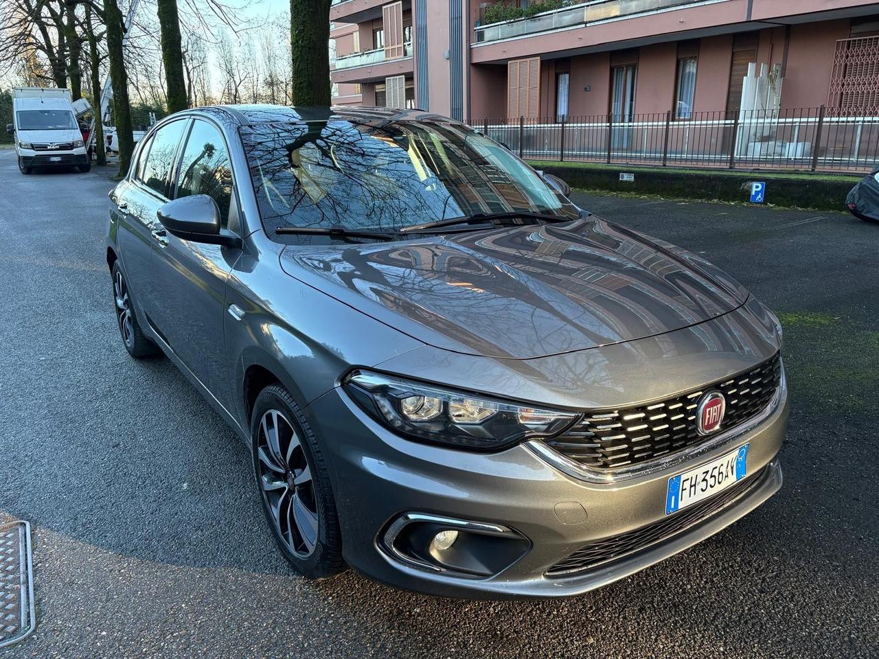 Fiat Tipo 1.4 4 porte Lounge