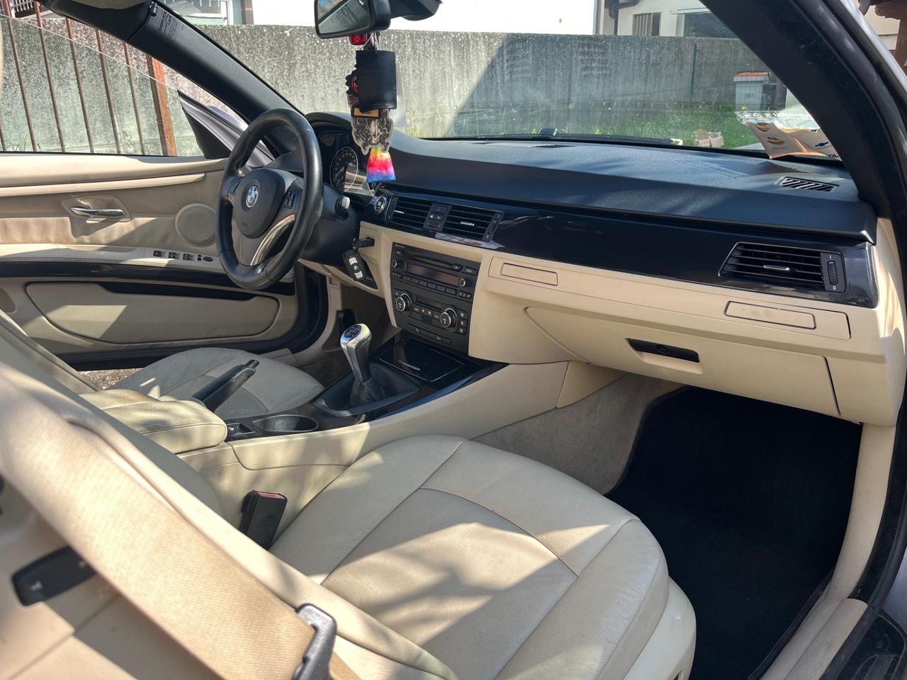 Bmw 320 320i cat Cabrio Futura