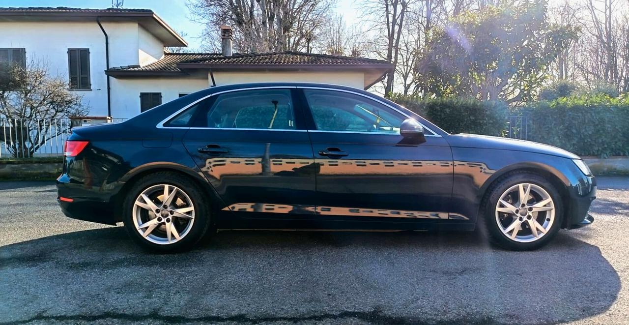 Audi A4 2.0 TDI ultra 136CV Business