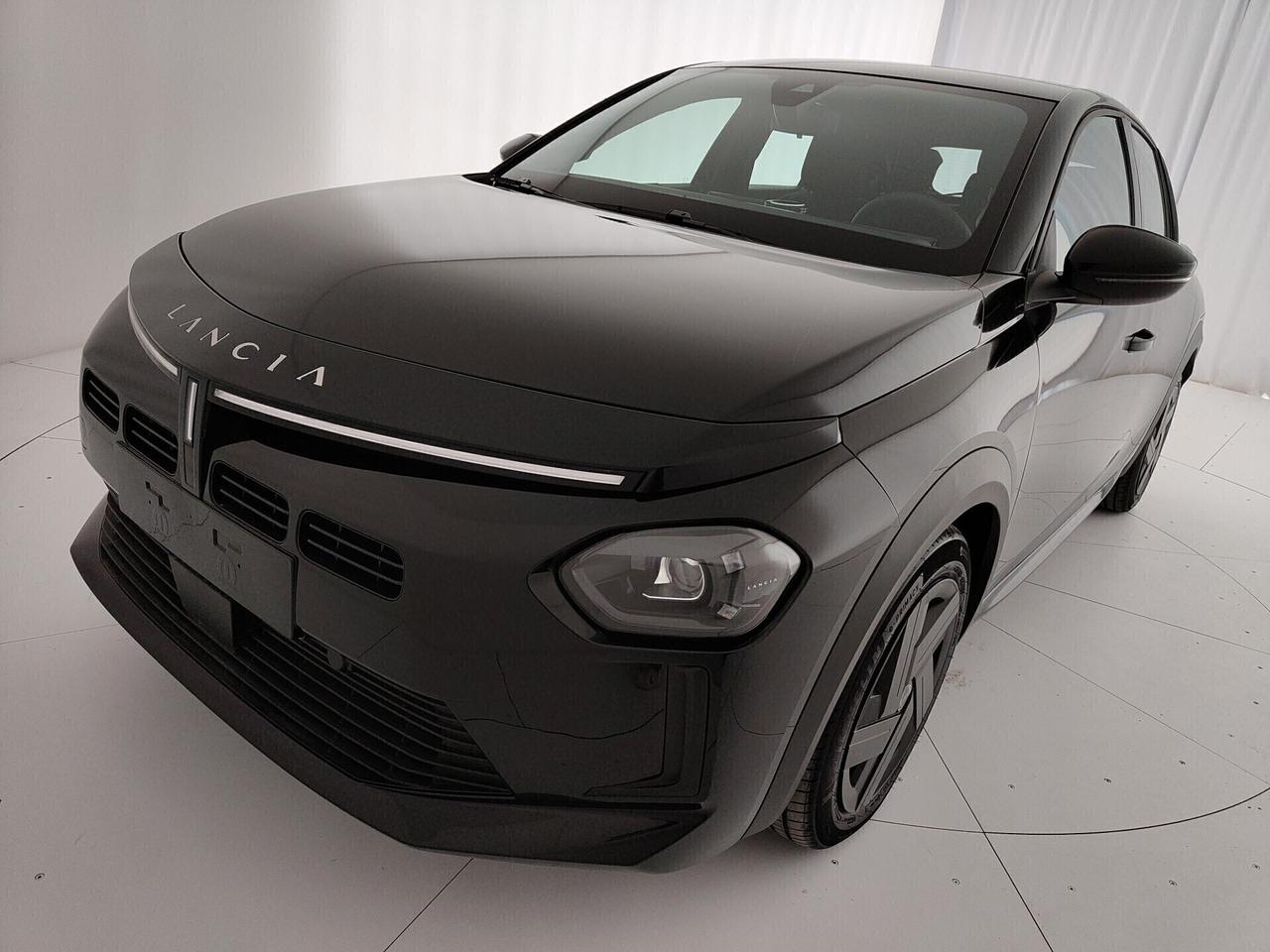 Lancia Ypsilon Hybrid e-DCT 100Cv