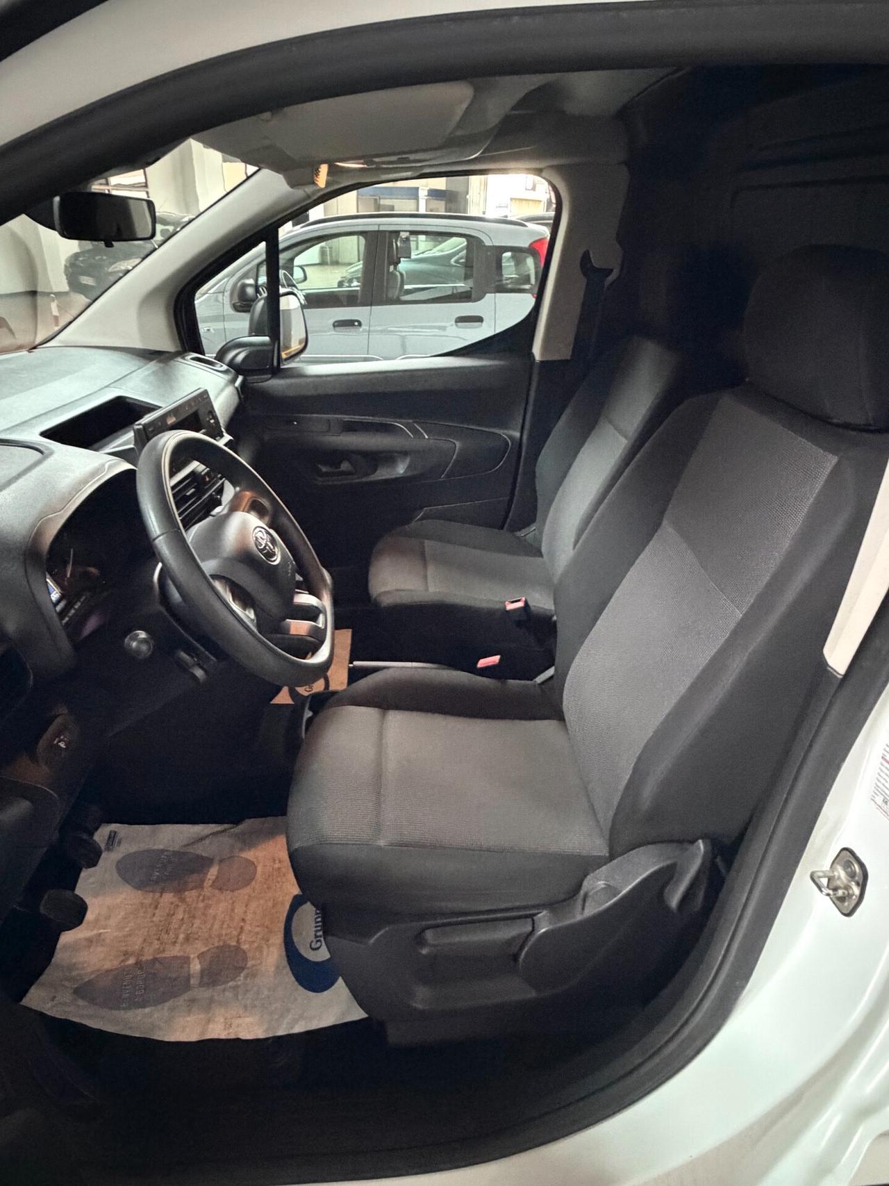 TOYOTA PROACE CITY 1.5 D 100cv (UNIPROP, IVA ESPOSTA)