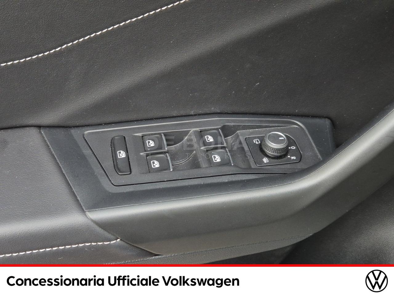 Volkswagen T-Roc 1.5 tsi r-line dsg
