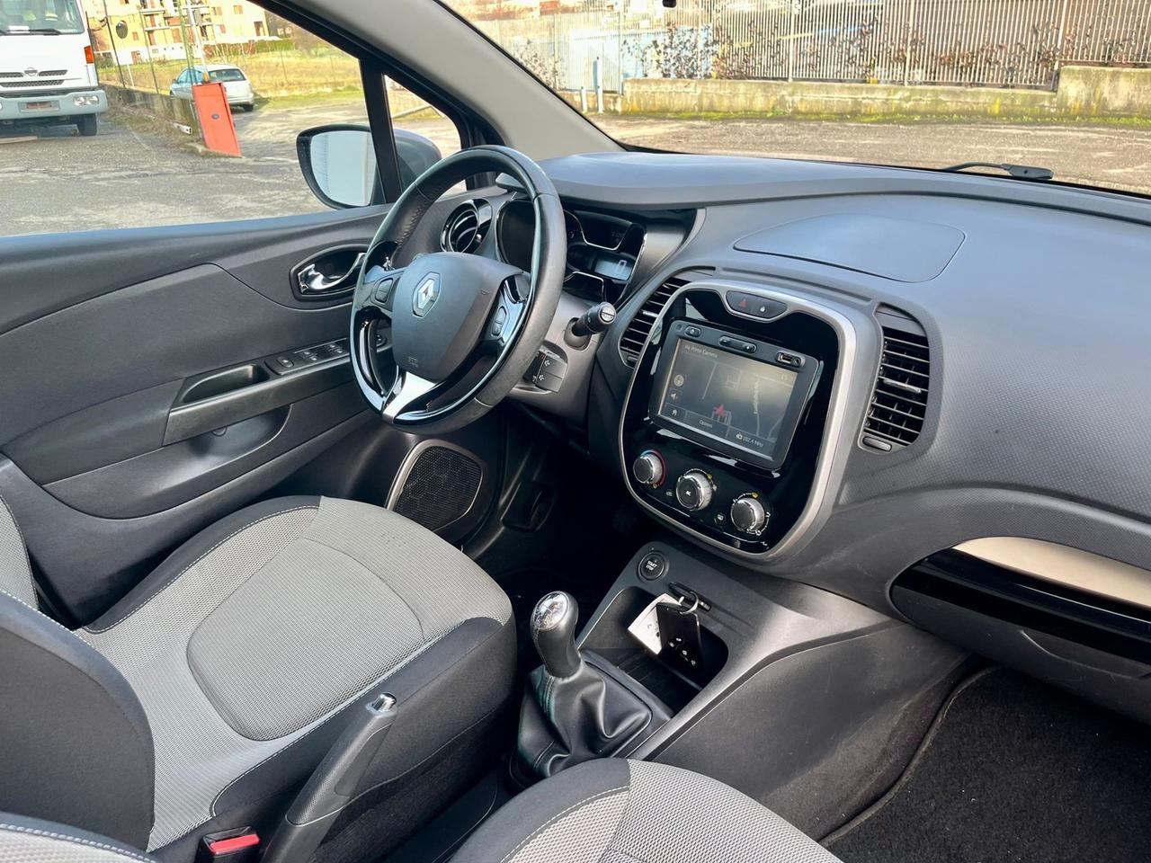 Renault Captur 1.5dci 2014 132.000km per neopatentati