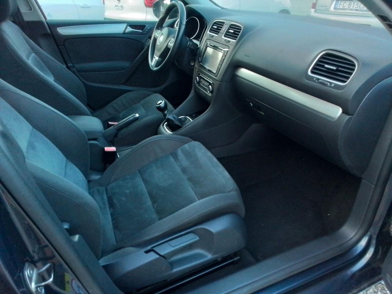 Volkswagen Golf 1.6 TDI 105cv