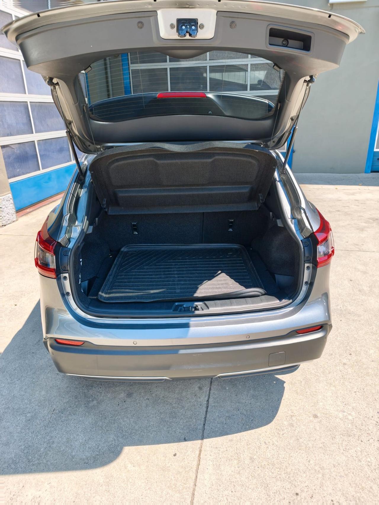Nissan Qashqai 1.2 DIG-T Tekna