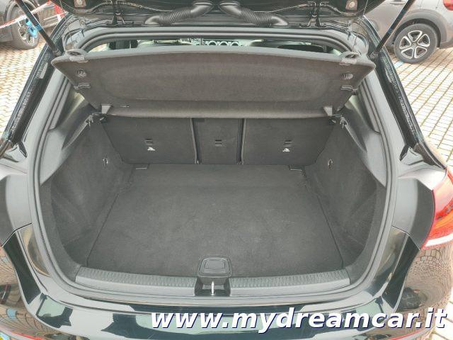 MERCEDES-BENZ A 180 d 116CV Automatic Executive
