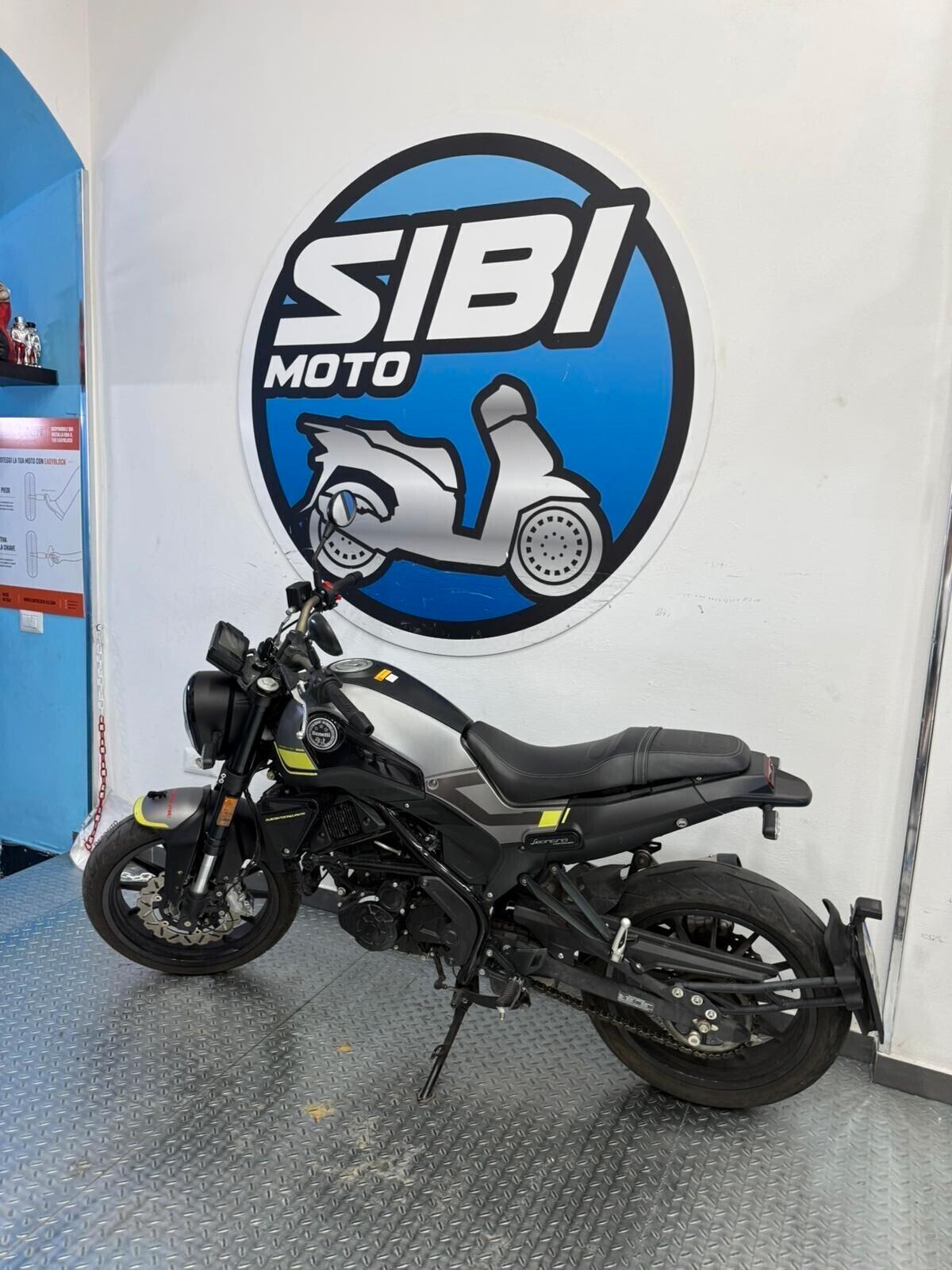 Benelli Leoncino 250