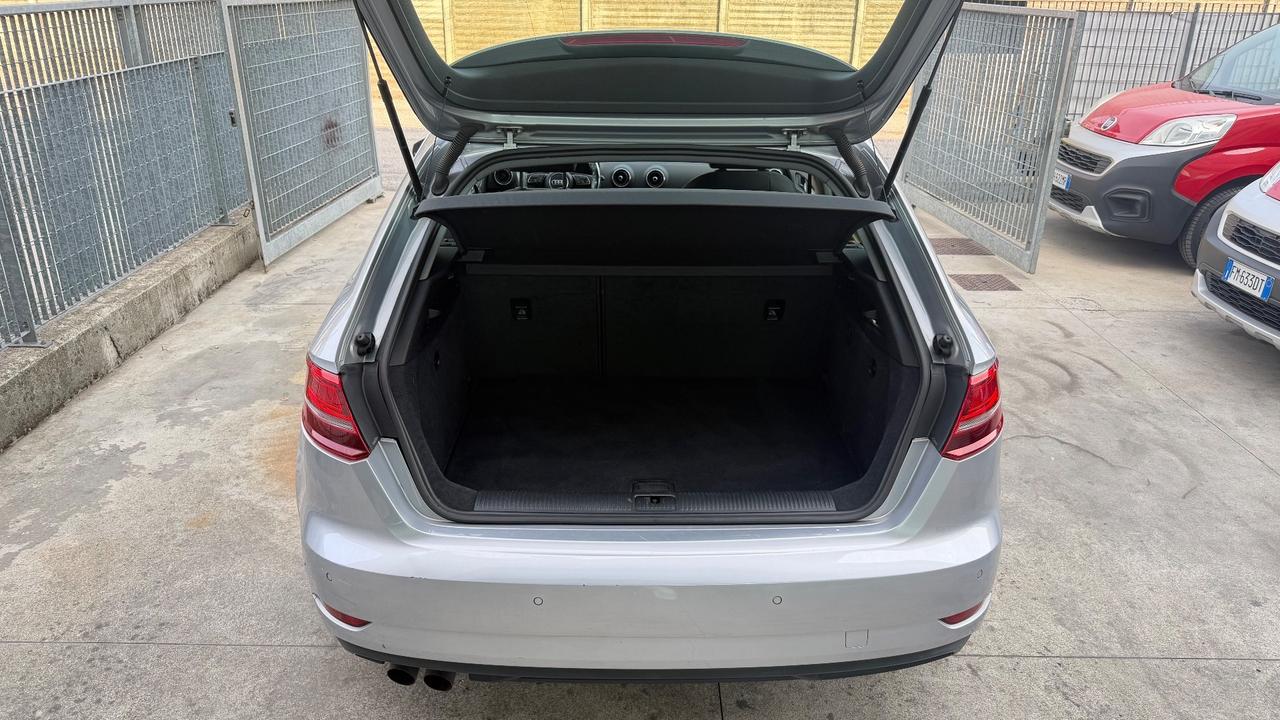 Audi A3 SPB 35 TFSI COD Admired