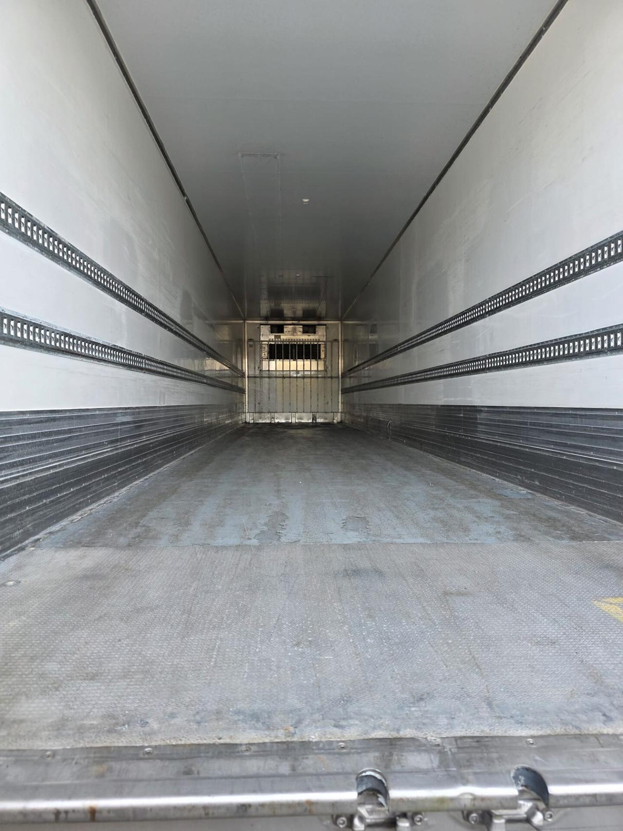 SEMIRIMORCHIO FRUEHAUF 12-2014 CON SPONDA E.