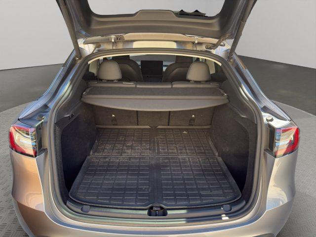 TESLA Model Y Performance dual motor AWD