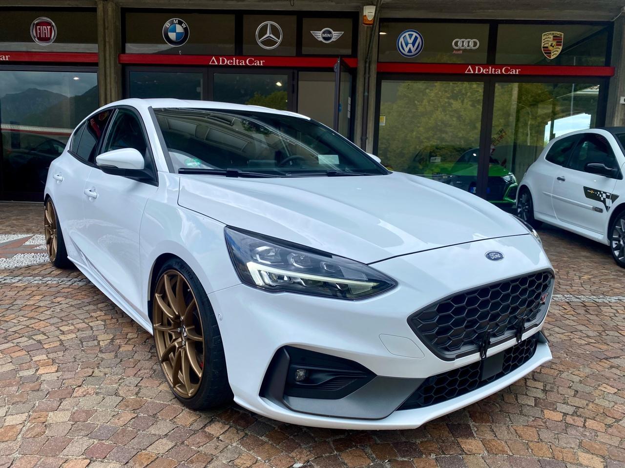 Ford Focus 2.3 EcoBoost 280 CV 5p. ST Performance Milltek Ghiere