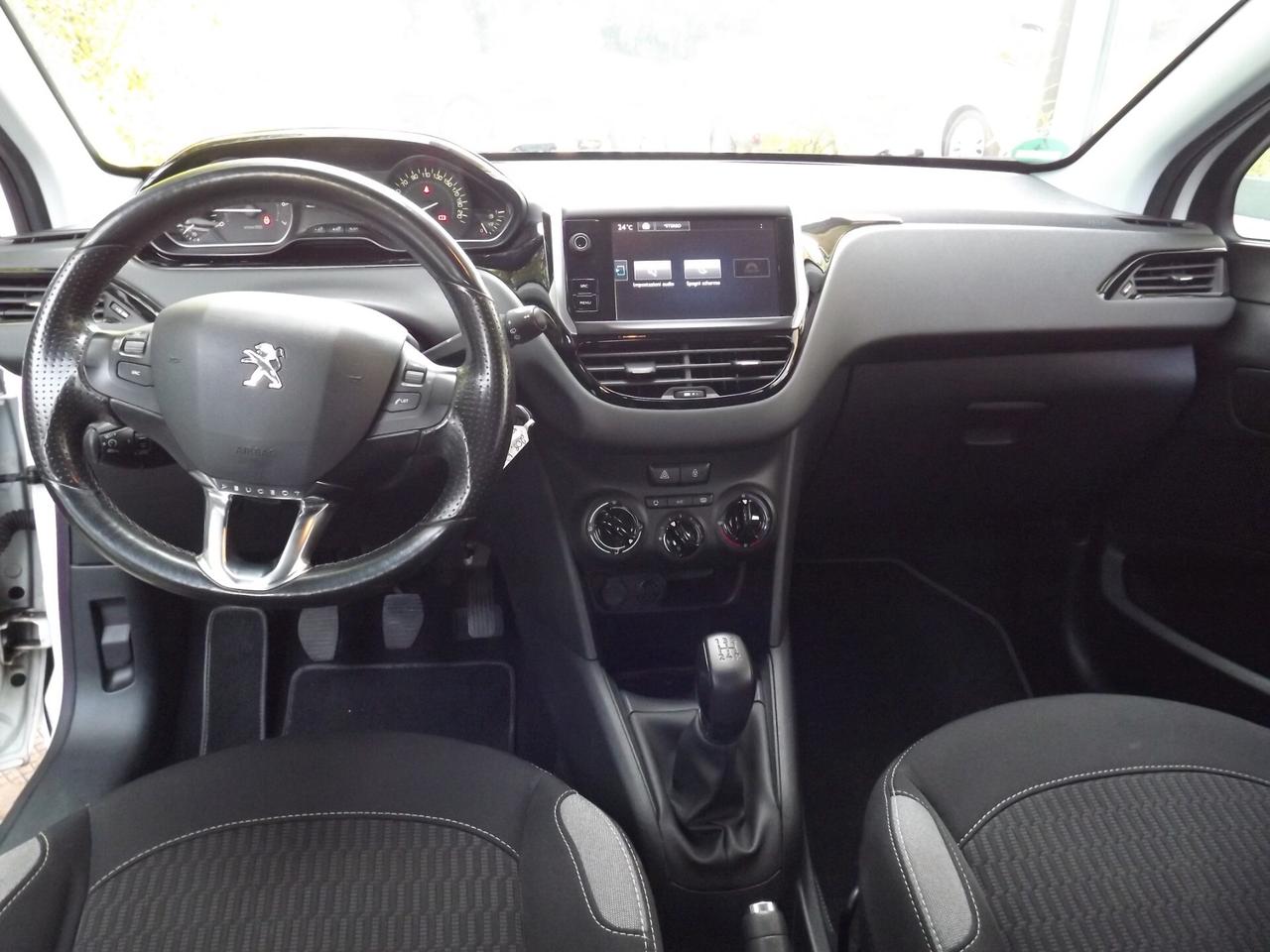 Peugeot 208 PureTech 68 5 porte SPORT