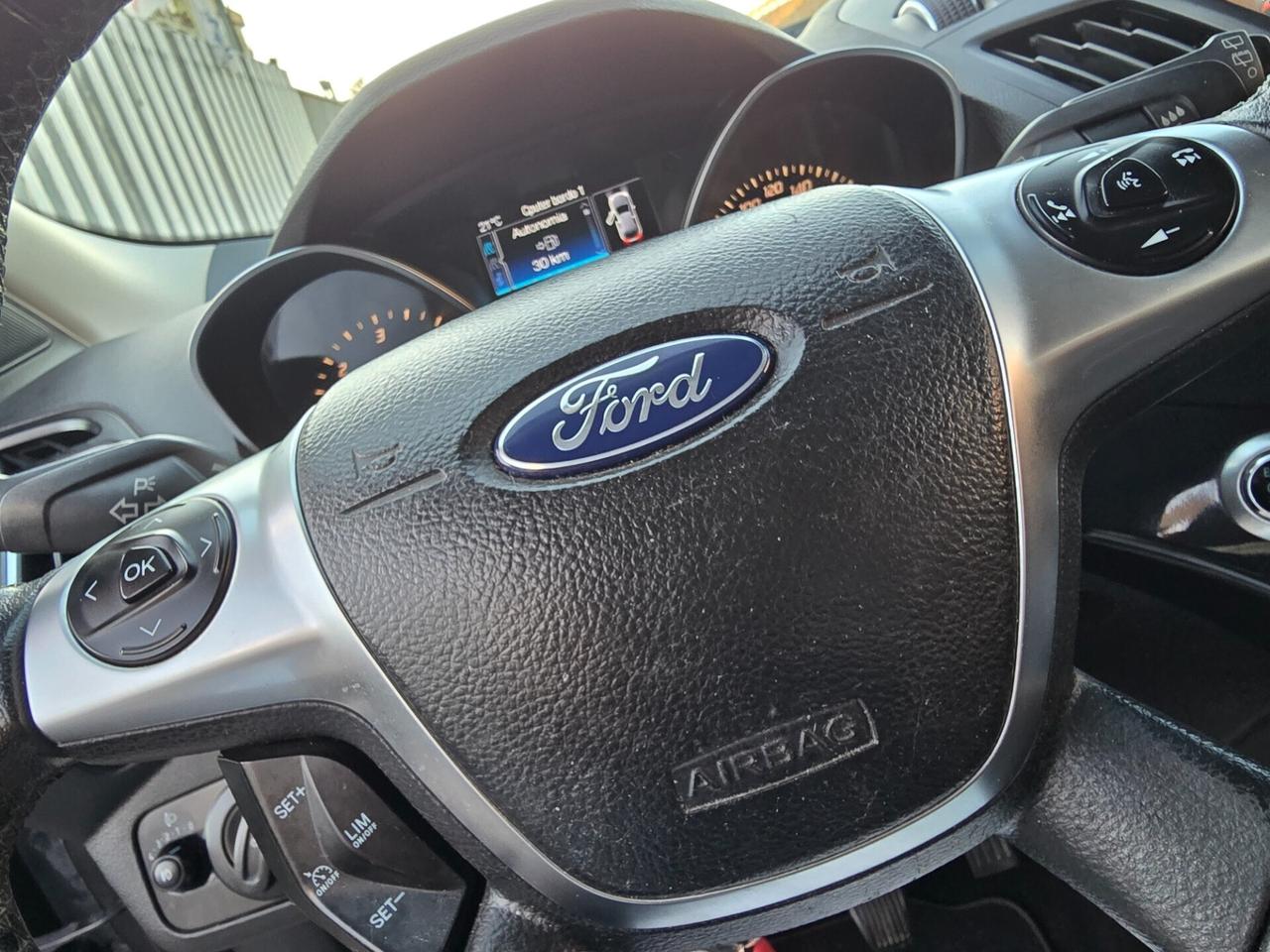 Ford Kuga 2.0 TDCI 150 CV S&S 4WD Titanium