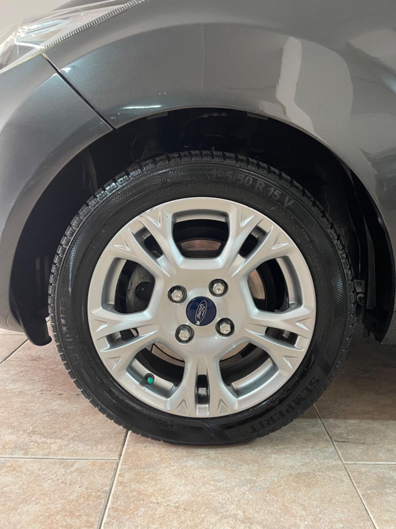 Ford Fiesta 1.5 TDCi 95CV 5 porte Titanium