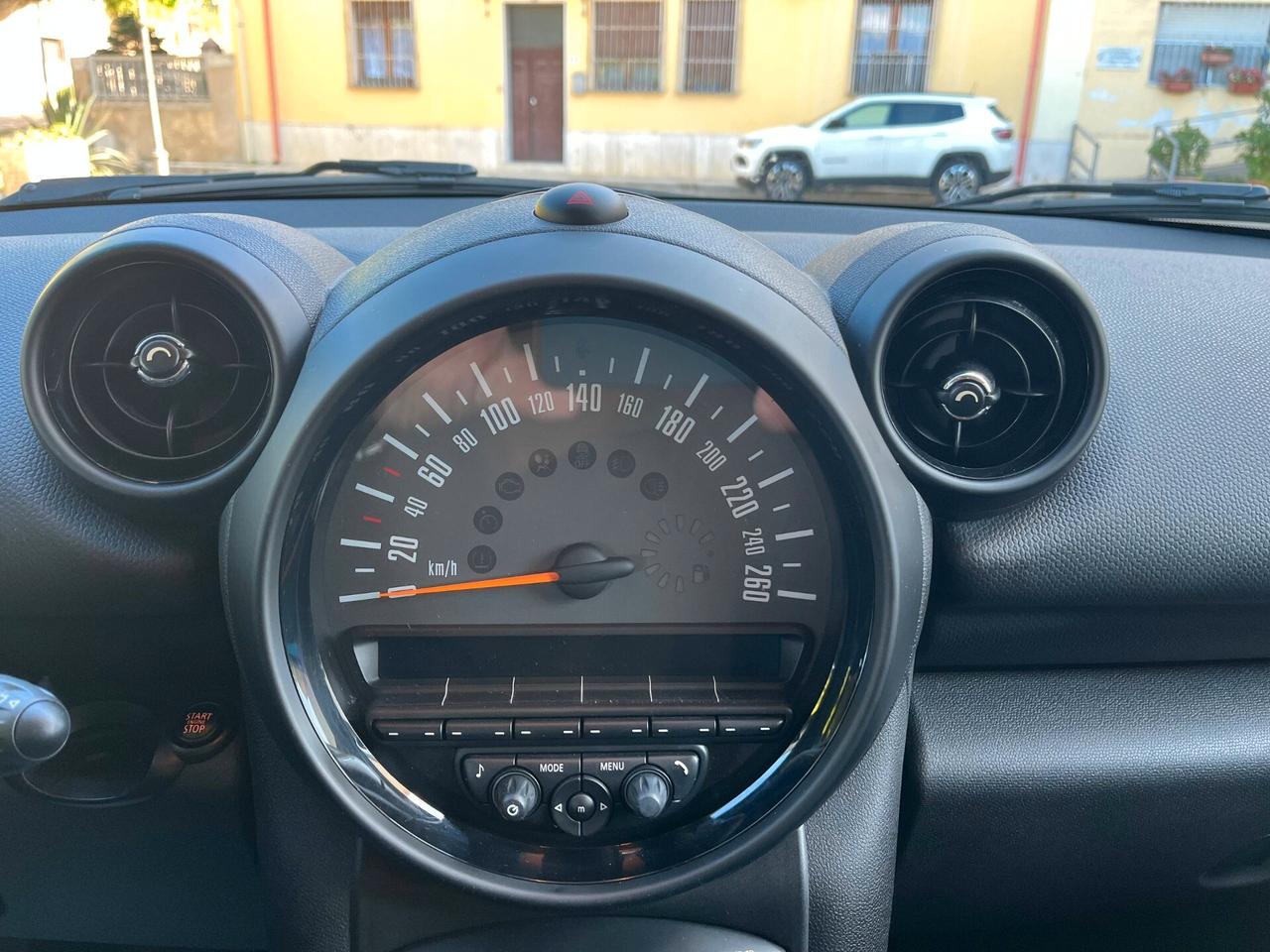 Mini Cooper D Countryman 2.0 Business Automatica