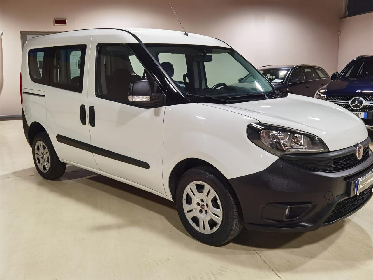 Fiat Doblo 1.3 MJT PC Combi N1 5POSTI