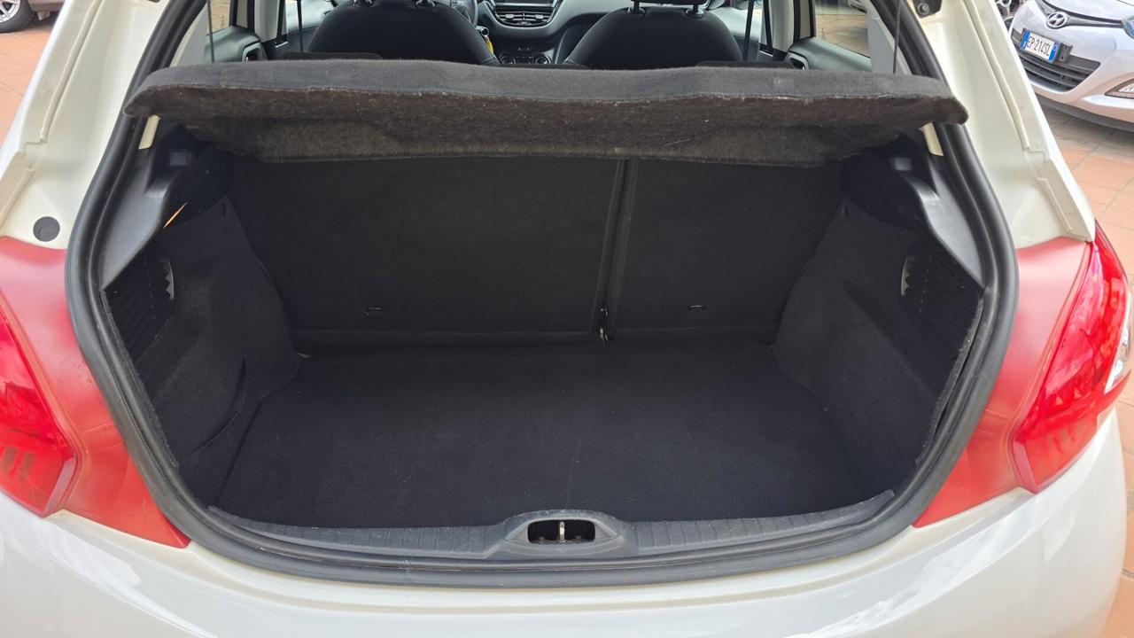 Peugeot 208 1.2 VTi 82 CV 5 porte Allure