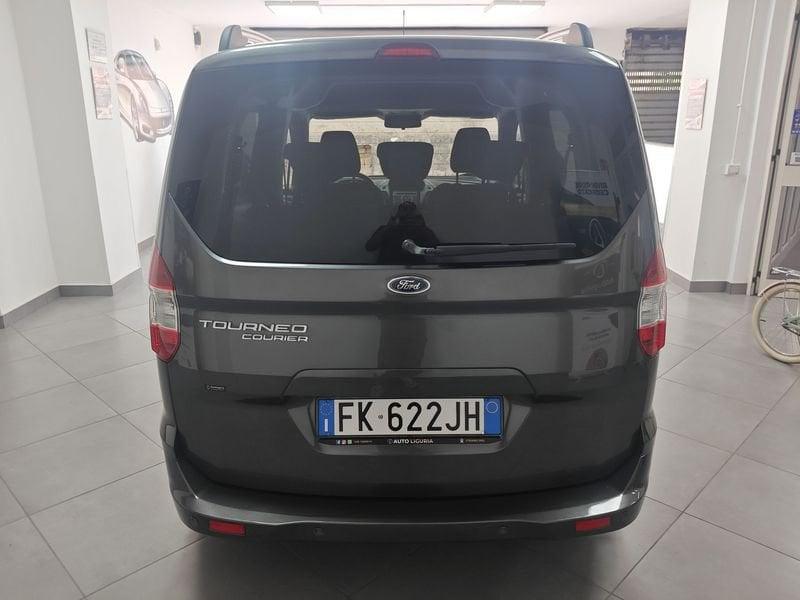 Ford Tourneo Courier 1.5 TDCi 95 cv Titanium 5POSTI