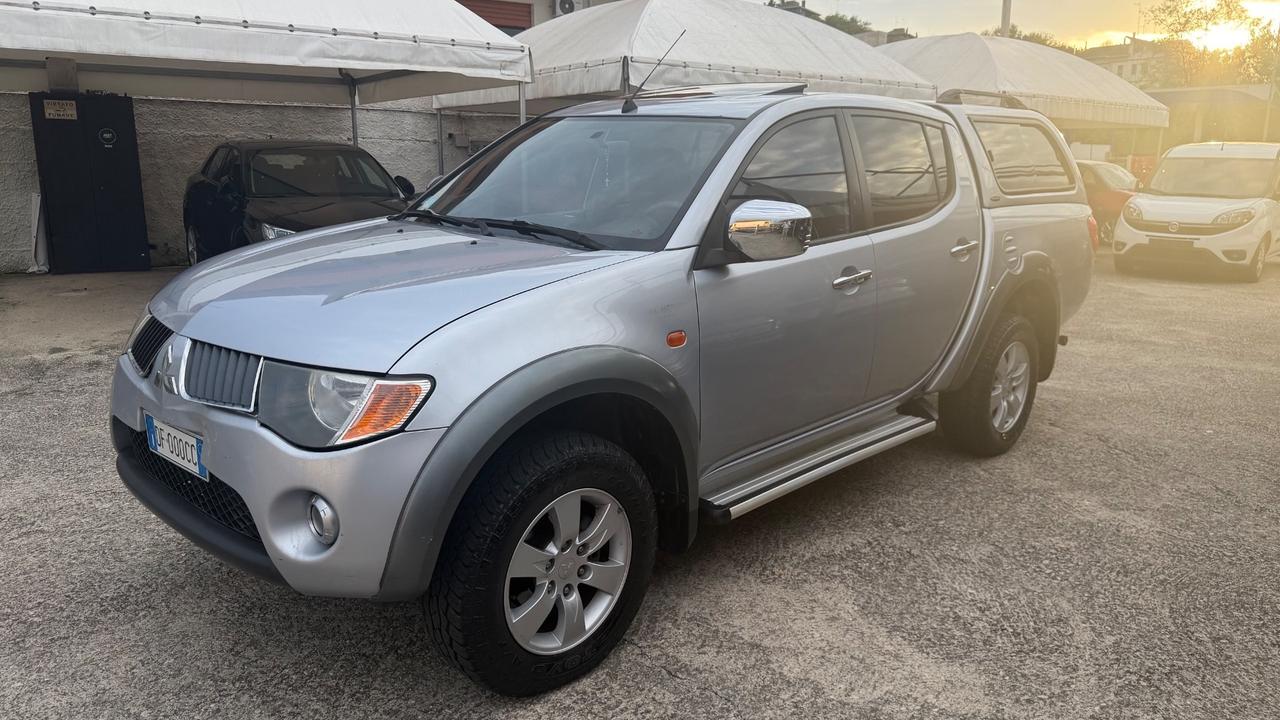 Mitsubishi L200 2.5 DI-D/136CV Double Cab Intense