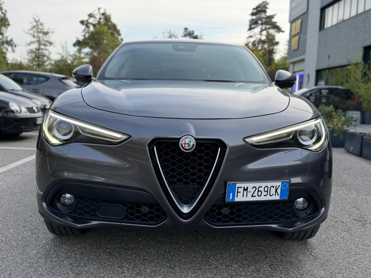 Alfa Romeo Stelvio 2.2 Turbodiesel 210 CV*Automatik*4x4*Pelle*