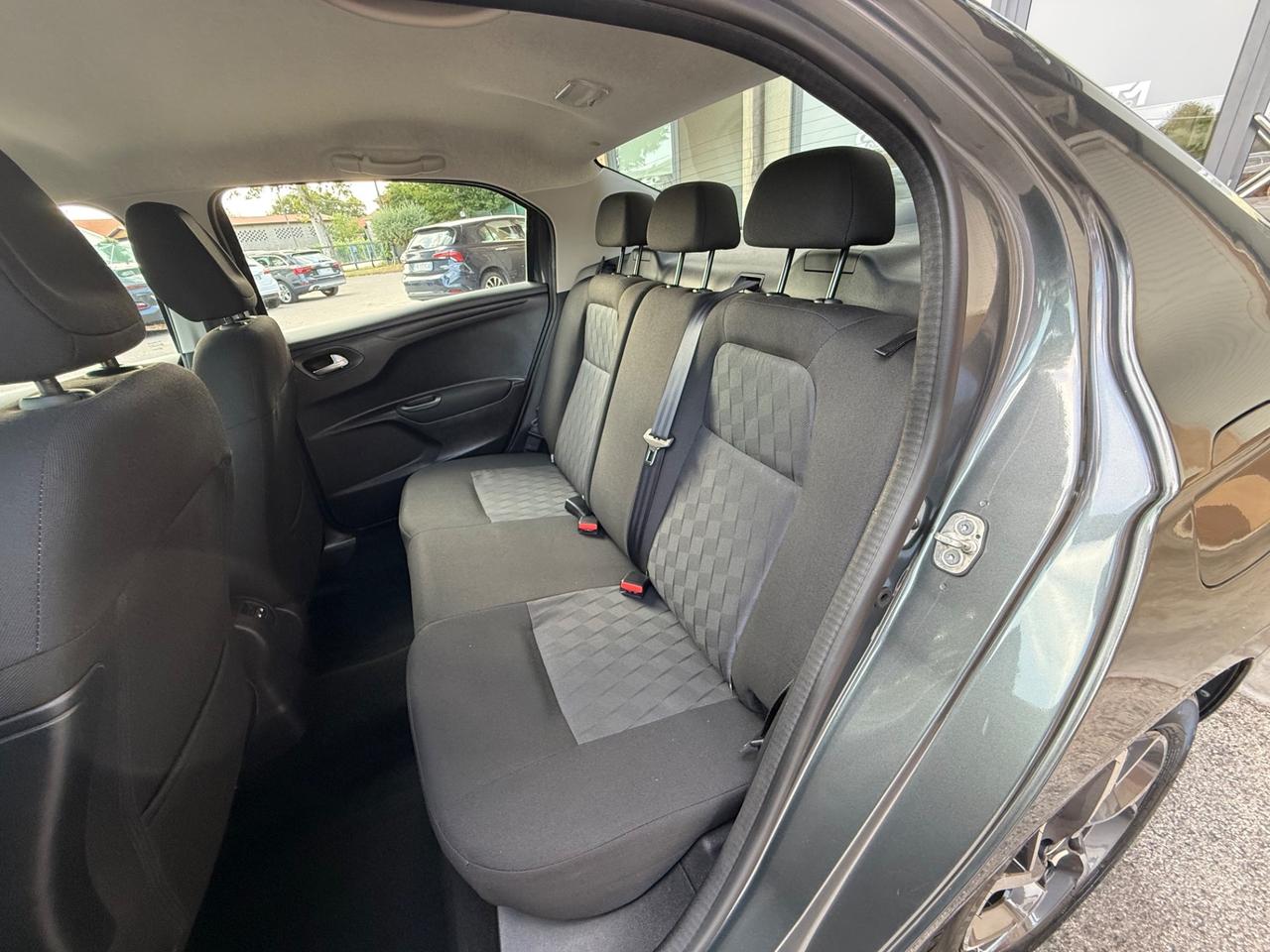 Citroen C-Elysee- 1.6 Diesel 100 cv-Gancio Traino