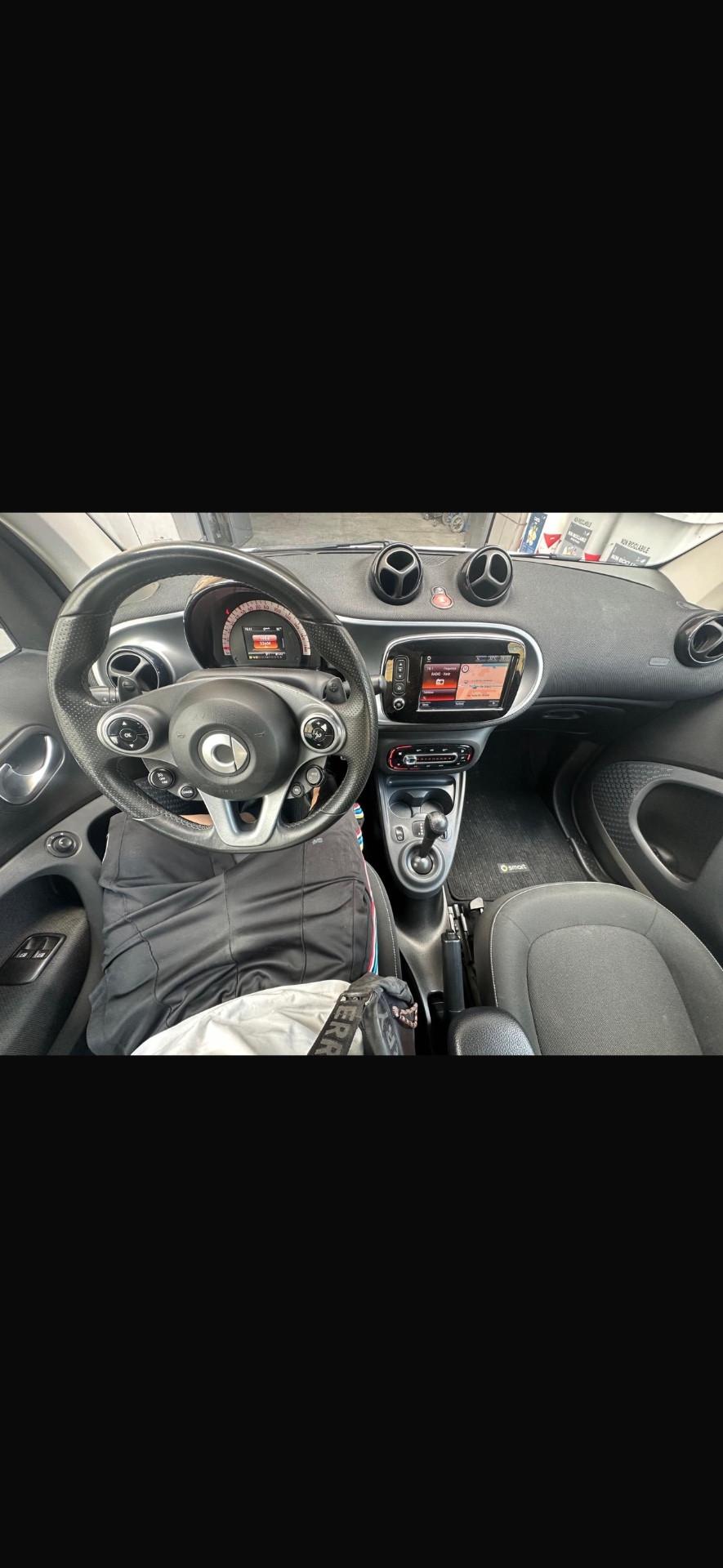 Smart ForTwo 70 1.0 all Brabus automatica