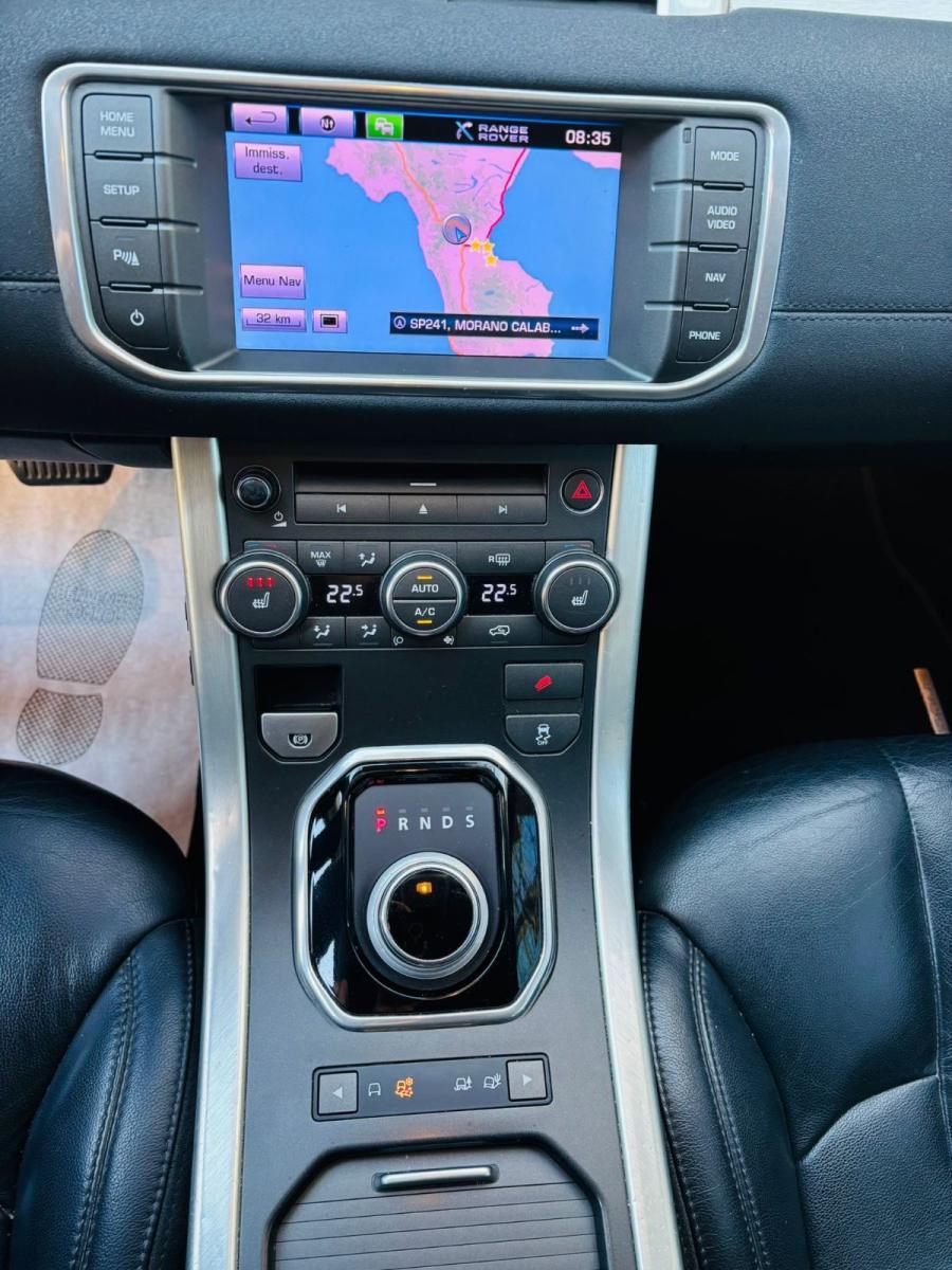 Land Rover Evoque 2.2 TD4 150cv Autom. Total Black