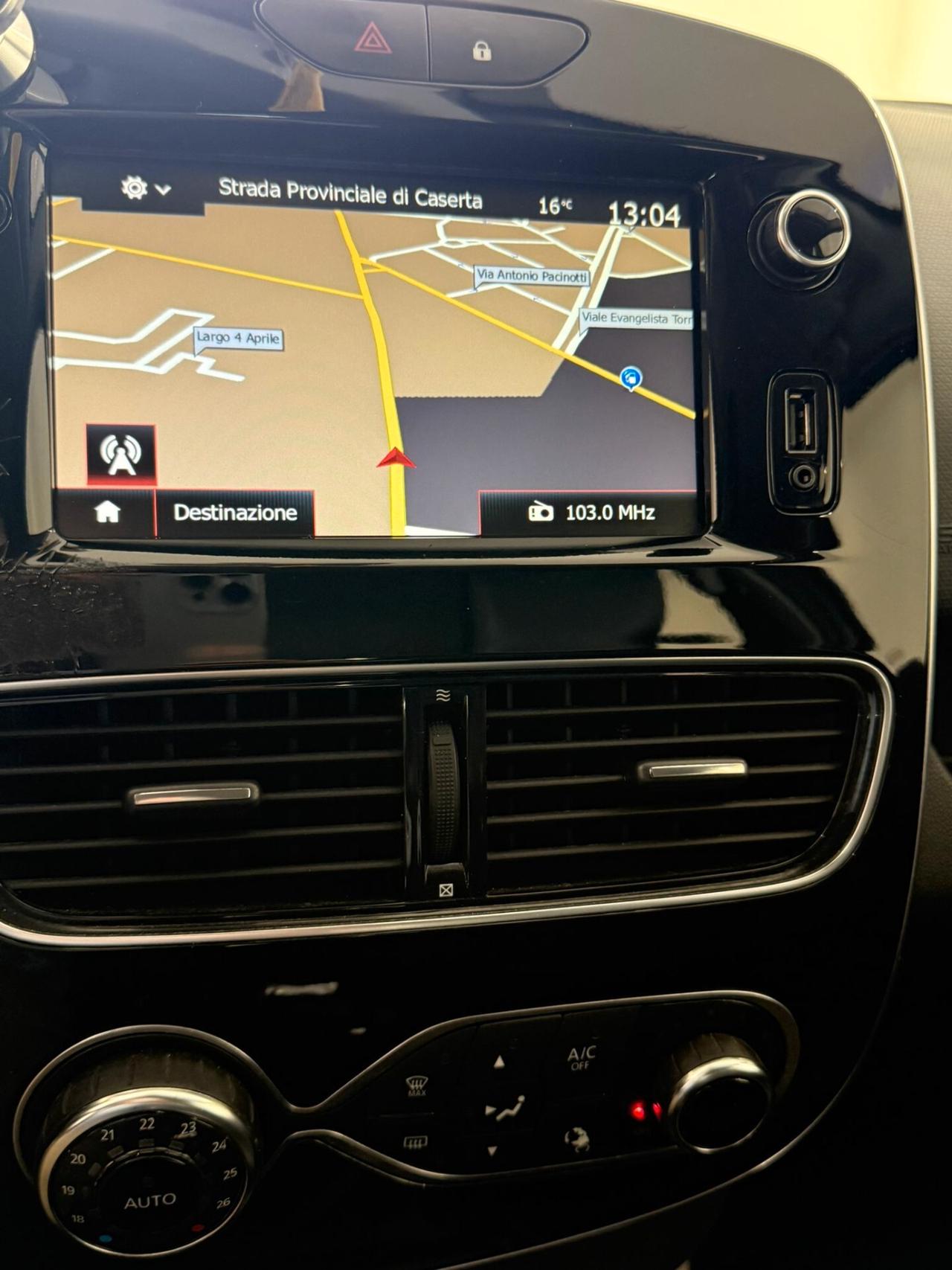 Renault Clio dCi 8V 90 CV Start&Stop 5 porte Energy Duel