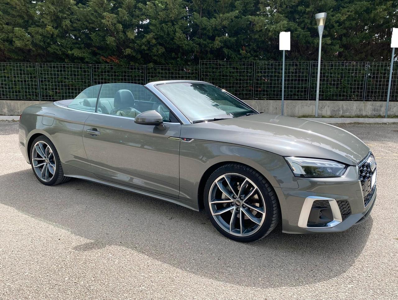 Audi A5 Cabrio 40 TDI quattro S tronic S line edition