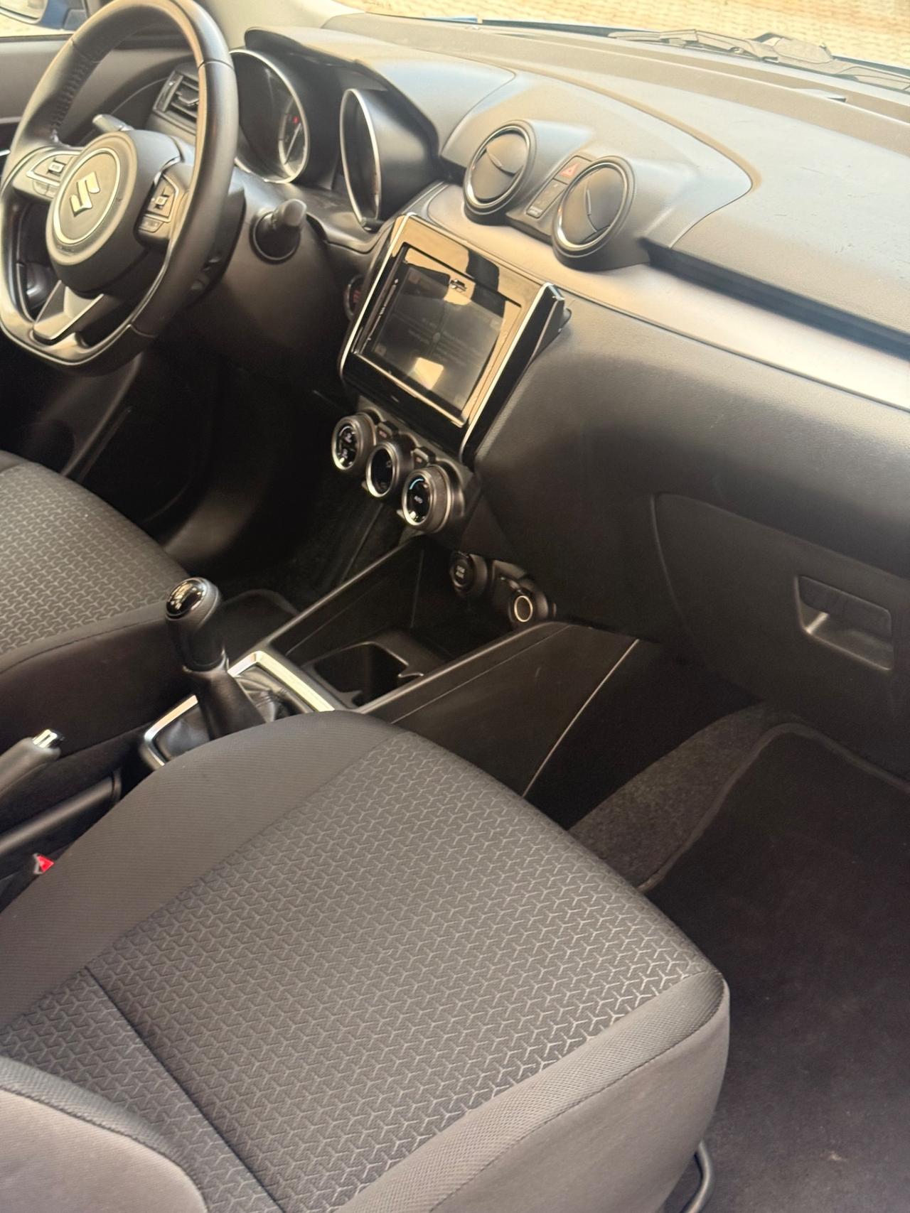 Suzuki Swift 1.2 Hybrid Top