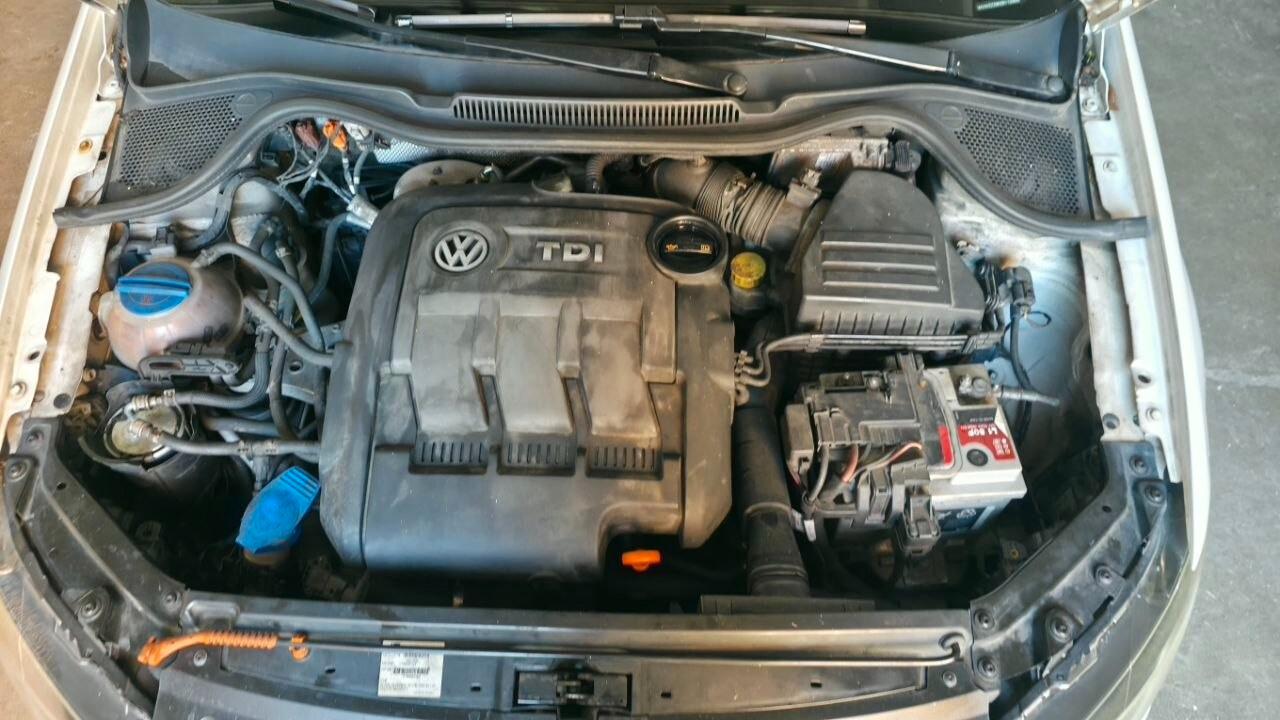 Volkswagen Polo 1.2 TDI NEOPATENTATI