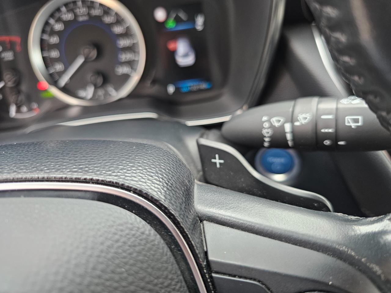 Toyota Corolla Touring Sports 2.0 Hybrid Business