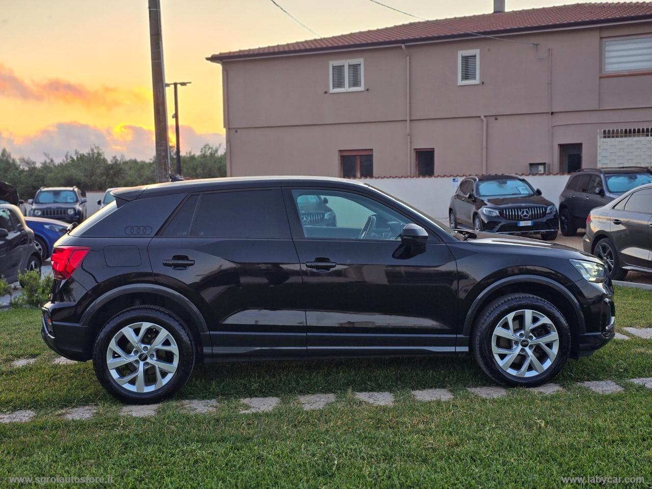 AUDI Q2 35 TDI S tronic