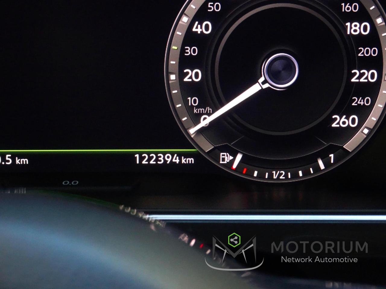 Volkswagen Tiguan 2.0 TDI DSG R-LILE 4MOTION -IMPECCABILE-