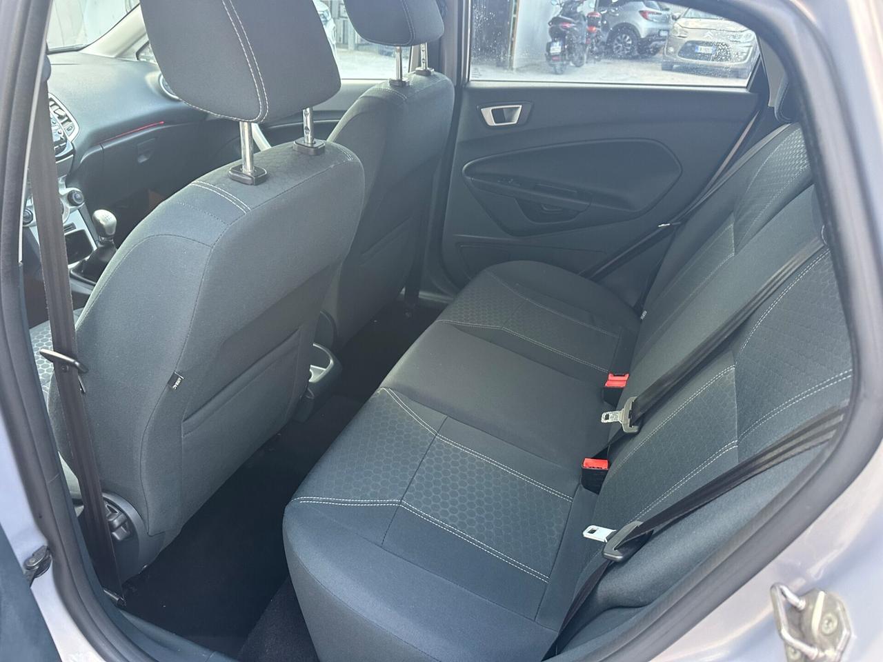 Ford Fiesta 1.2 Gpl 82 Cv Titanium 2012