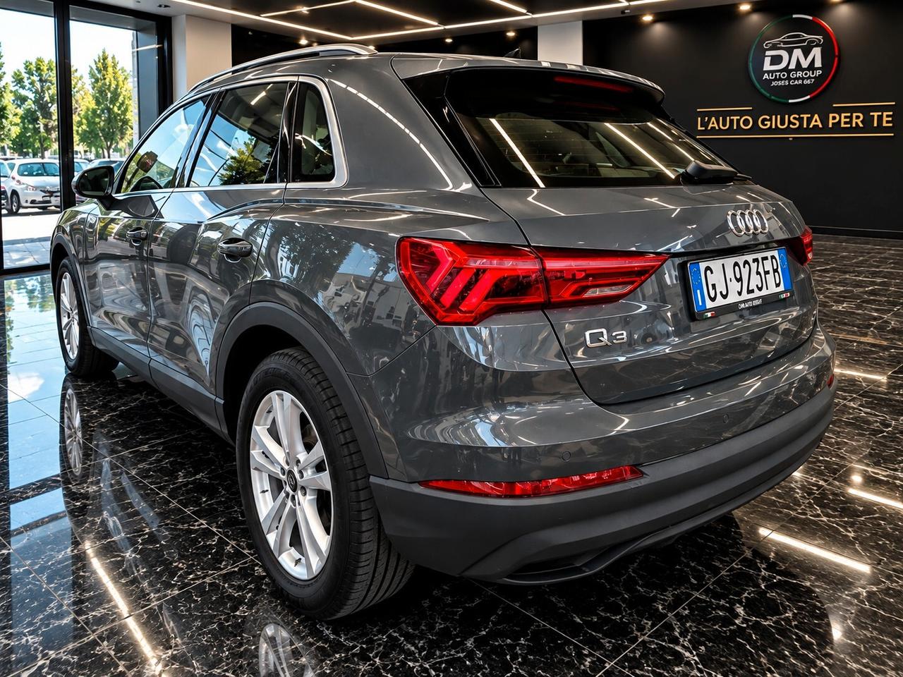 Audi Q3 35 TFSI S tronic Business