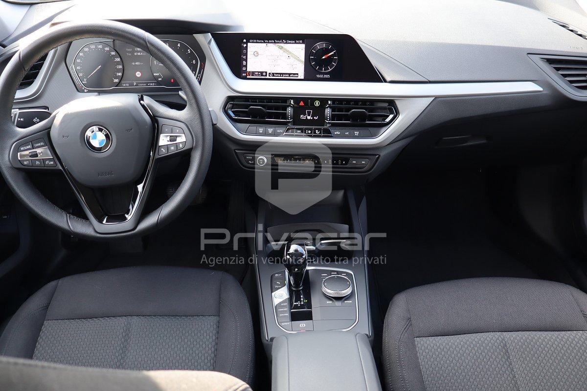 BMW 118i 5p. Business Advantage