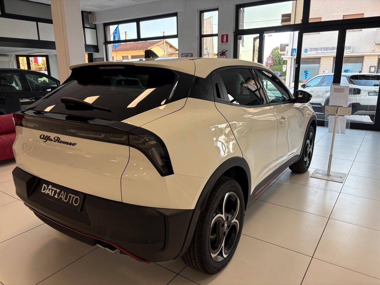 Alfa Romeo Junior 1.2 136 CV Hybrid eDCT6 Speciale