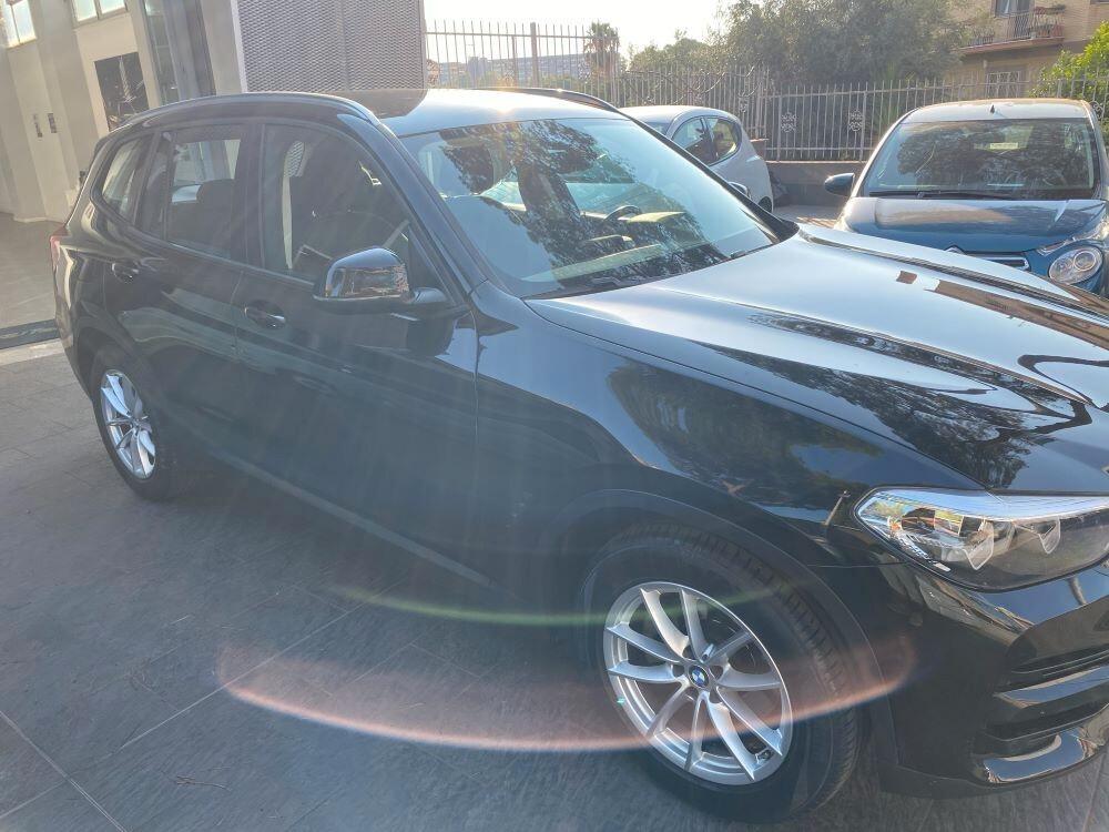 Bmw X3 sDrive18d xLine
