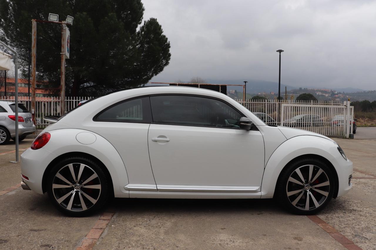 Volkswagen New Beetle Sport 2.0 - 200 CV DSG