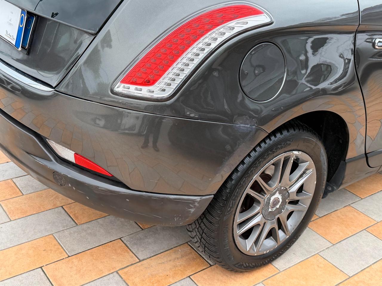 Lancia Delta 1.4 T JET 120 cv. ARGENTO (Impianto GPL)