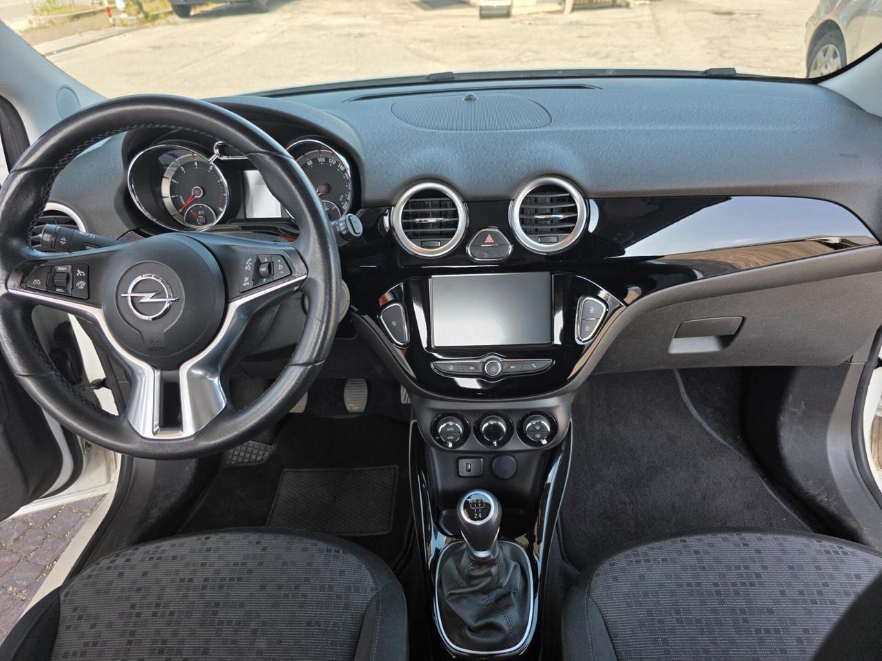 Opel Adam 1.4 87 CV con 83.000km Neopatentati ok